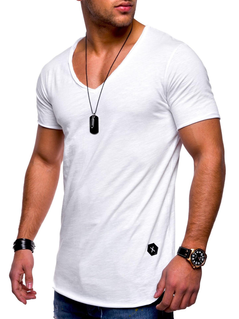 Men's Solid Color V-neck T-shirt With Natural Cut